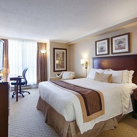 Best Western Plus Ottawa Downtown Suites Bagian luar foto