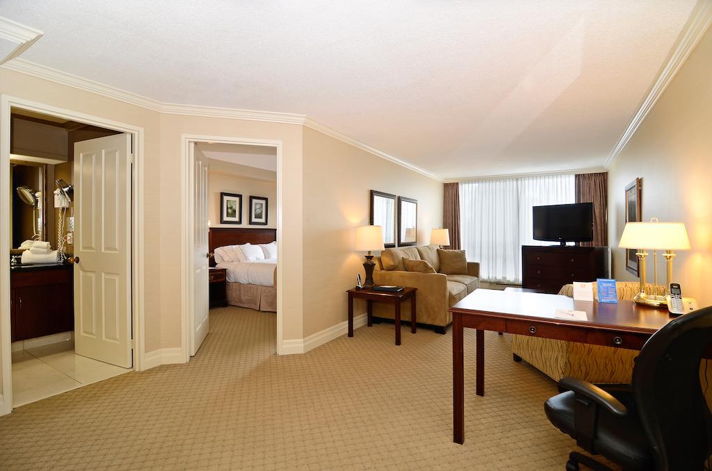 Best Western Plus Ottawa Downtown Suites Ruang foto